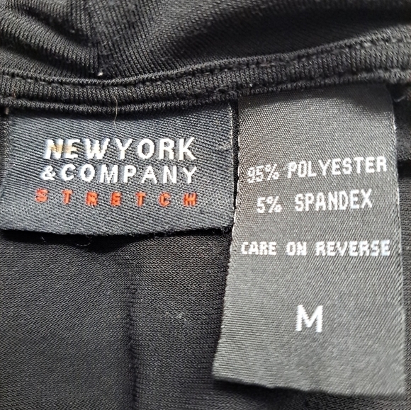 New York & Company Sleeveless Ruffled Shirt  Size M - Picture 4 of 4